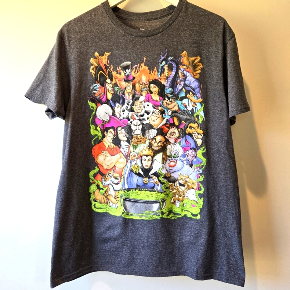 Disney Villains Shirt Cartoon Character Graphic Kidcore Novelty Tee Medium